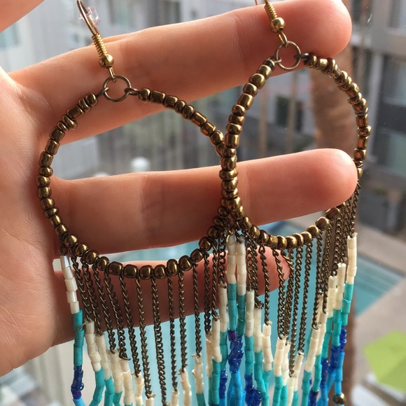 Francesca's dreamcatcher earrings - Picture 3 of 4